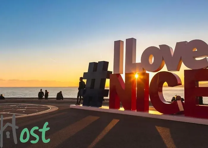 아파트 Wehost - Malonat - Urban Cocoon # Old Town & Beaches *